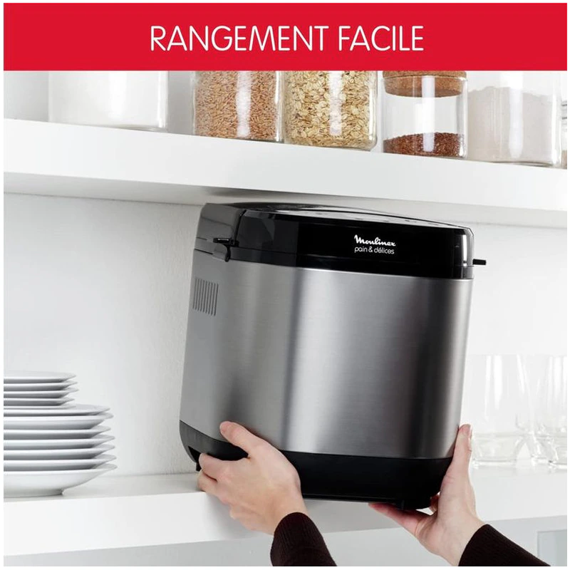 Machine à pain Moulinex OW240E30 rangée dans une étagère de cuisine