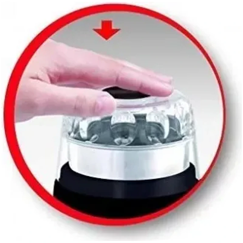 Utilisation du bouton-poussoir du moulin à café Moulinex