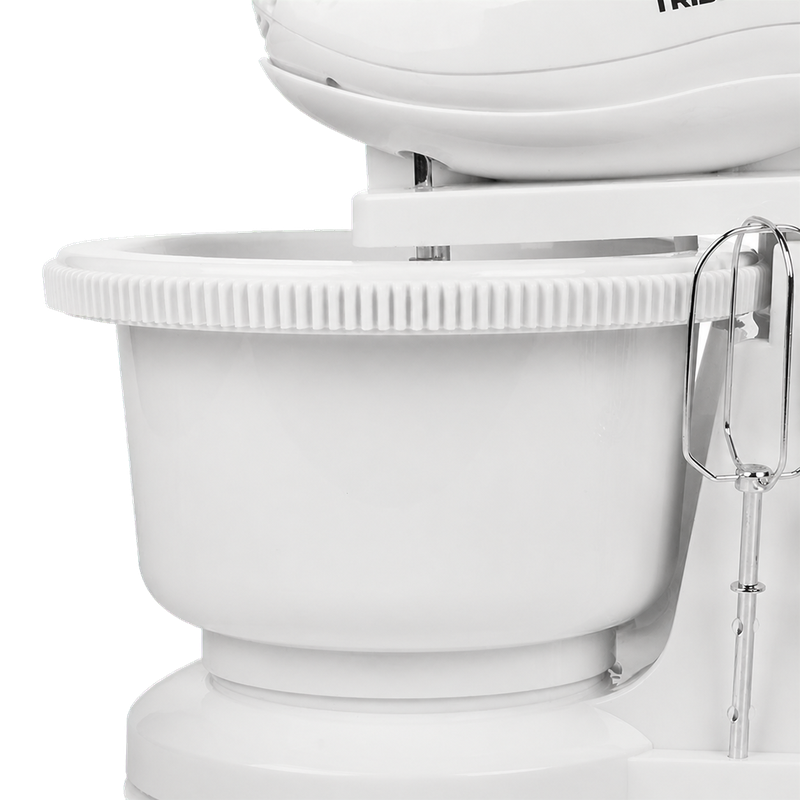 Vue rapprochée du bol 2 L et du fouet du batteur électrique TRISTAR MX-4152